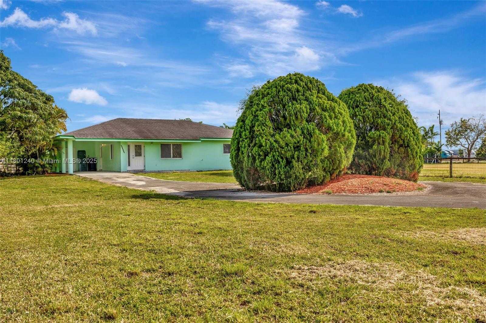 Small Image of 20707 SOUTH WEST 240TH ST, Homestead Number 6