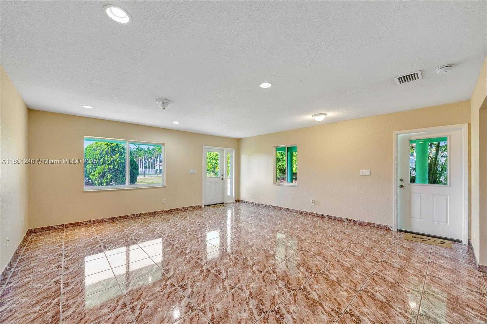 Small Image of 20707 SOUTH WEST 240TH ST, Homestead Number 7