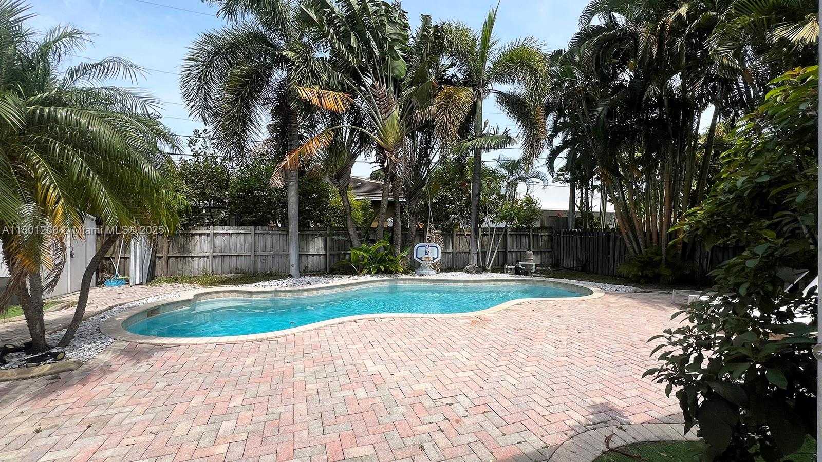 Small Image of 1401 NORTH EAST 14TH CT, Fort Lauderdale Number 25