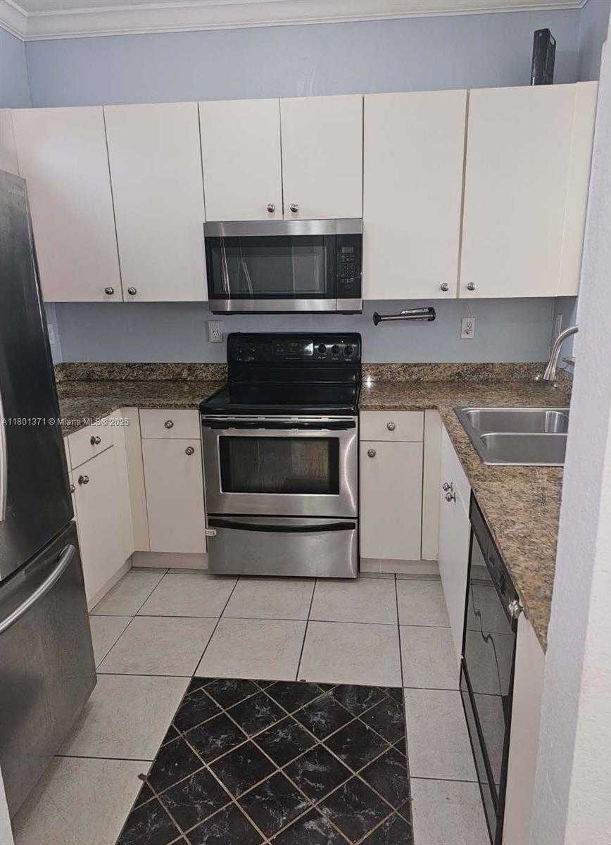 Small Image of 12708 SOUTH WEST 49TH DR, Miramar Number 7