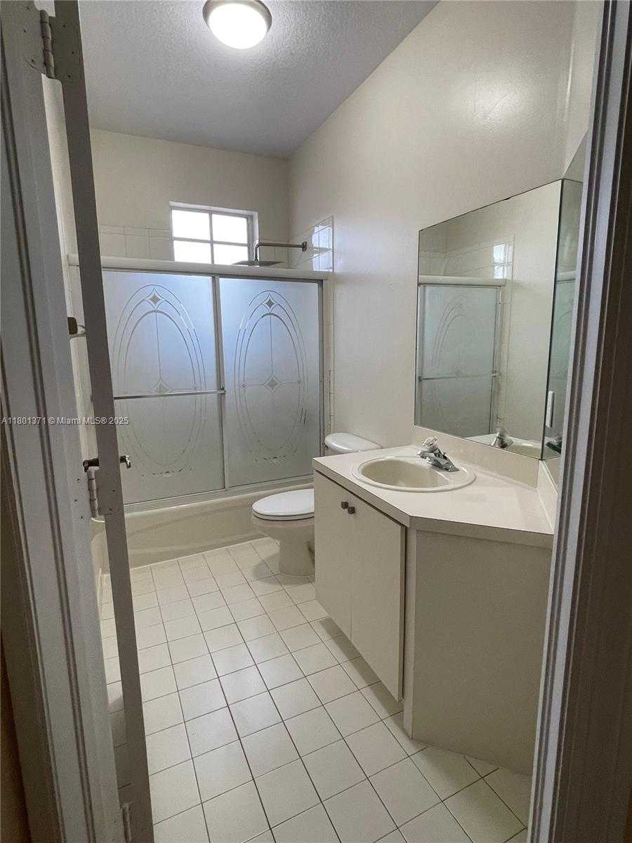 Small Image of 12708 SOUTH WEST 49TH DR, Miramar Number 9