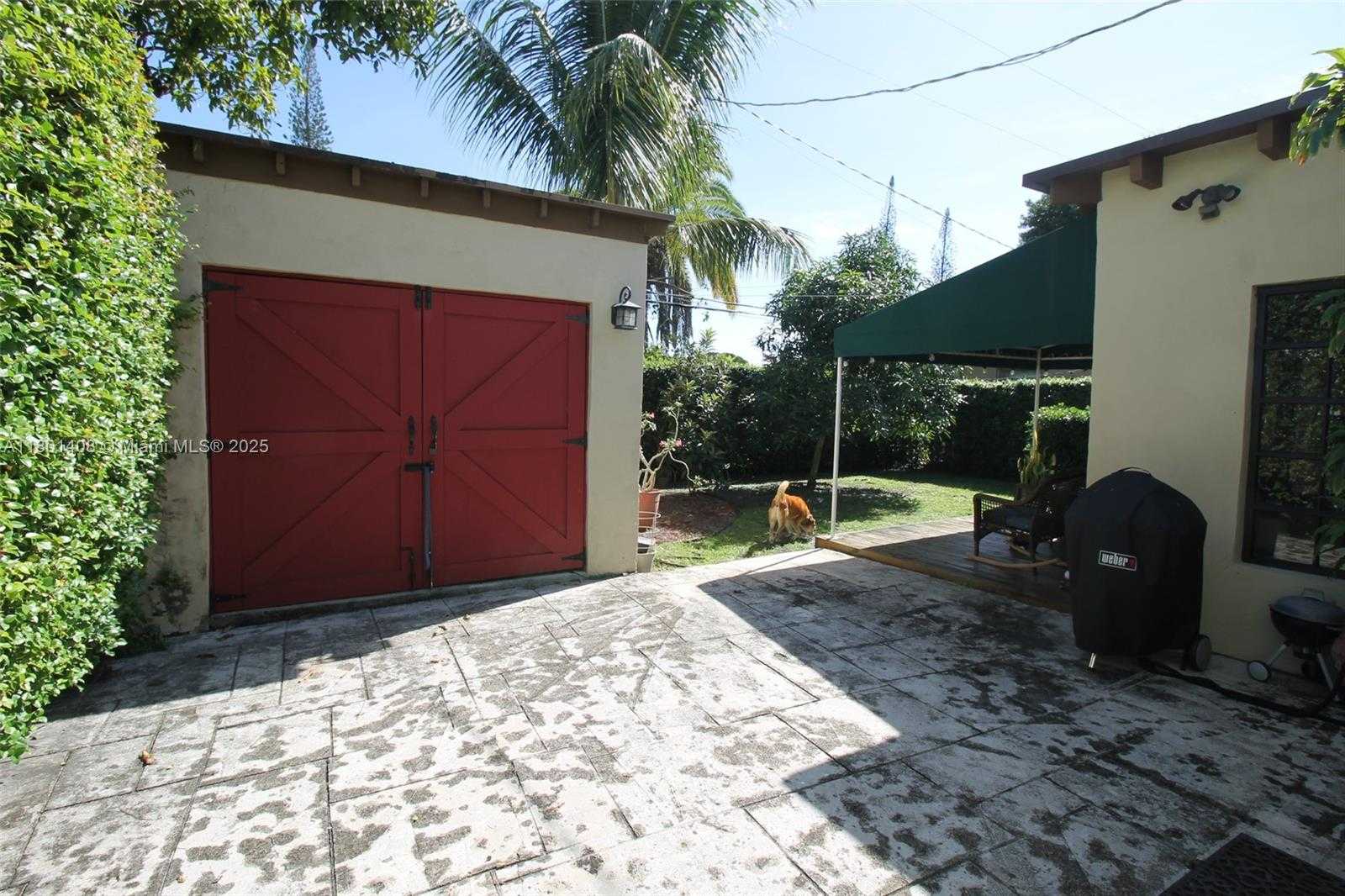 Small Image of 817 LORCA ST, Coral Gables Number 26