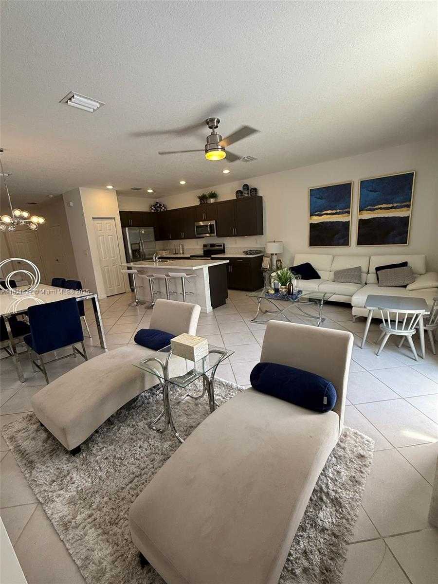 Small Image of 3434 WEST 108TH ST, Hialeah Number 6