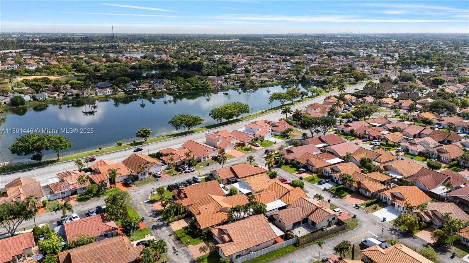 Small Image of 8501 NORTH WEST 191ST ST, Hialeah Number 35