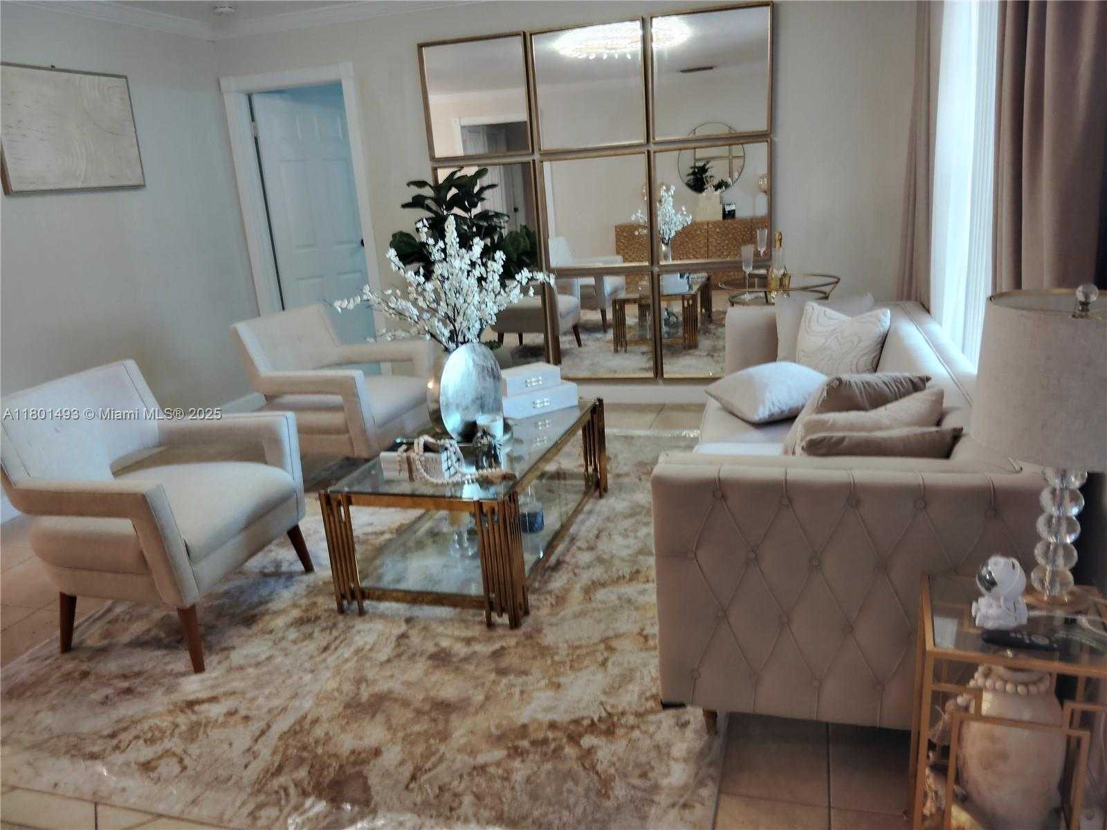Small Image of 8640 NORTH WEST 4TH ST, Pembroke Pines Number 5