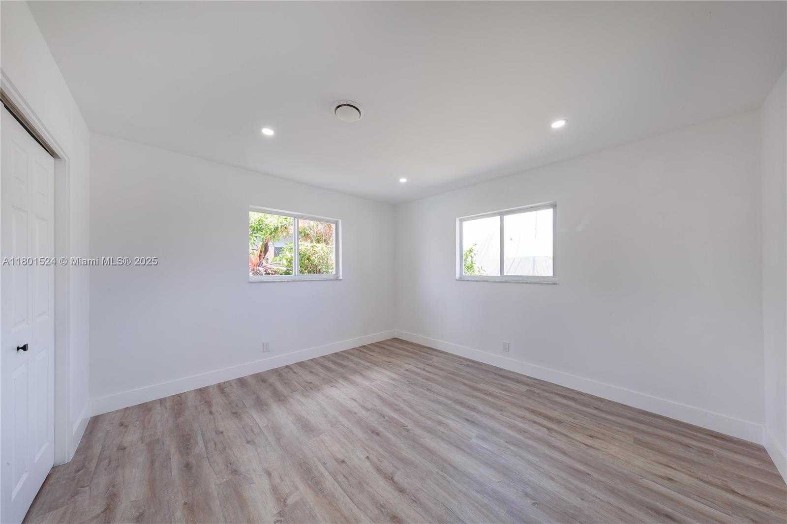 Small Image of 1830 NORTH EAST 65TH CT, Fort Lauderdale Number 14