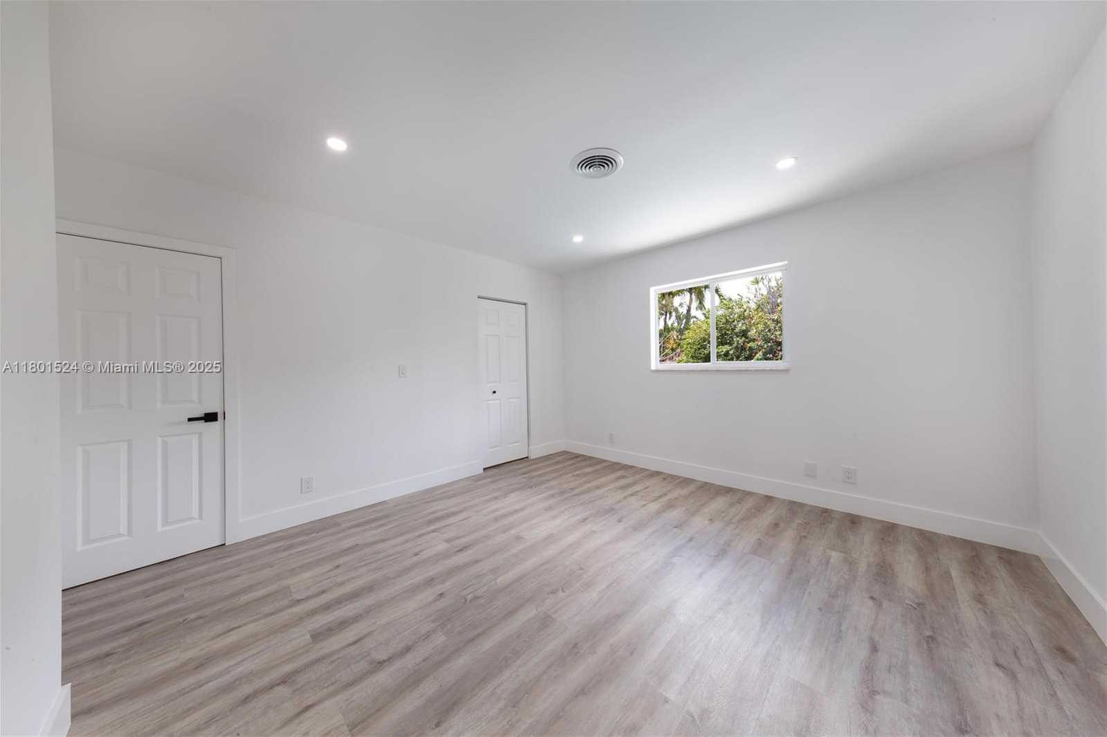Small Image of 1830 NORTH EAST 65TH CT, Fort Lauderdale Number 19