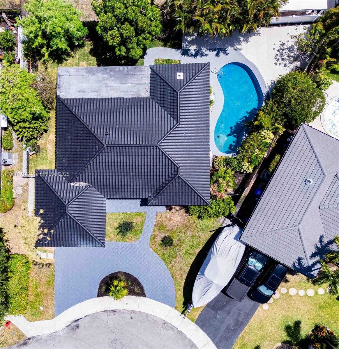 Small Image of 1830 NORTH EAST 65TH CT, Fort Lauderdale Number 34