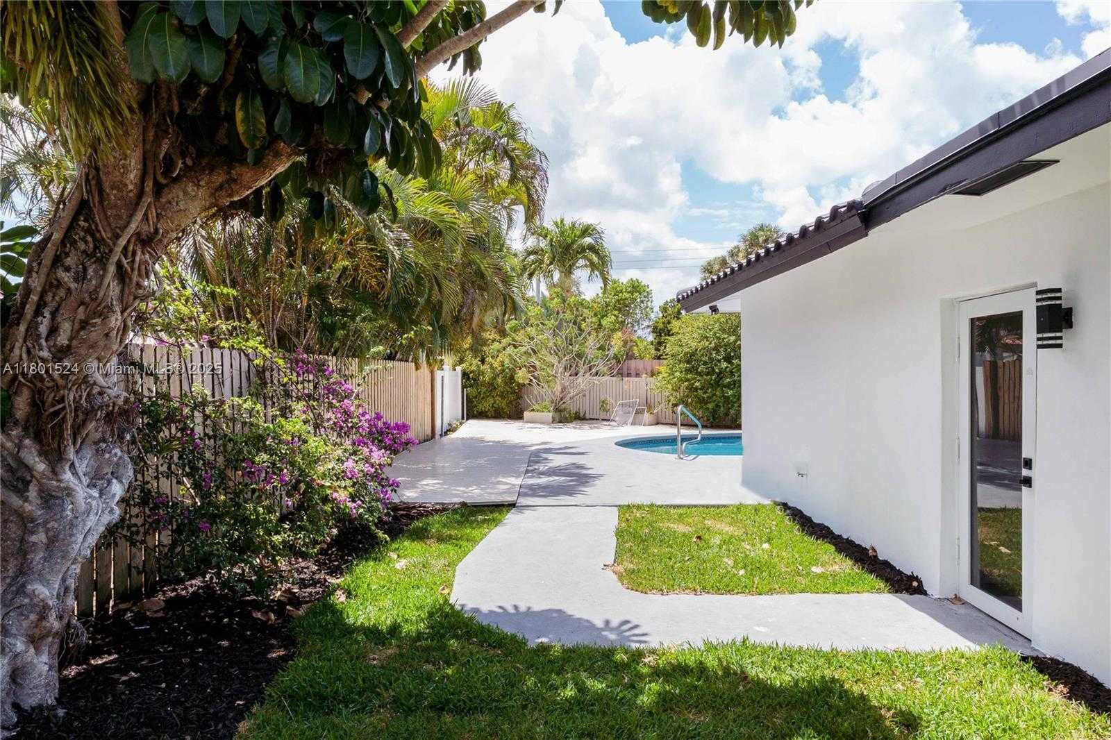 Small Image of 1830 NORTH EAST 65TH CT, Fort Lauderdale Number 37