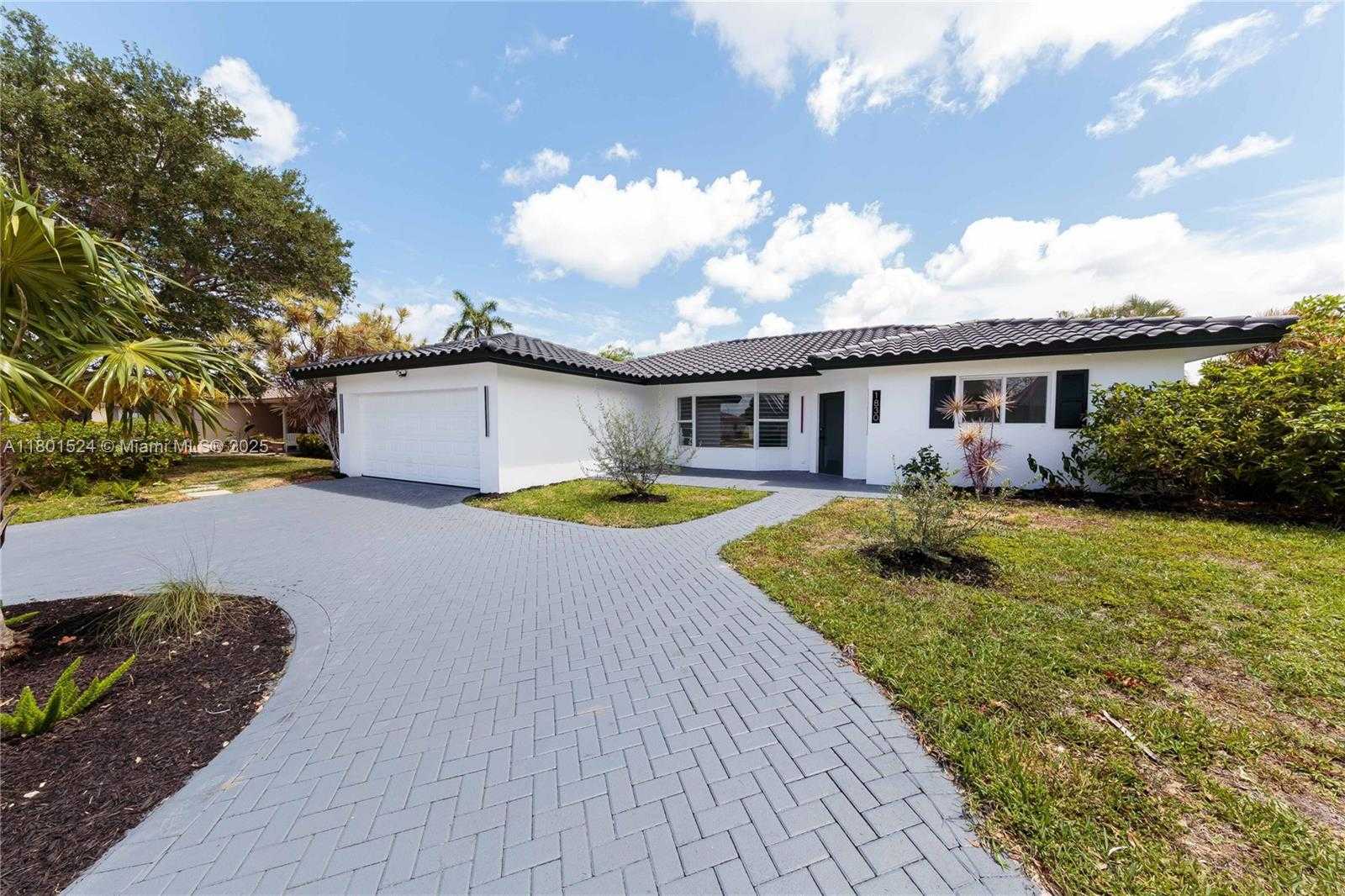 Small Image of 1830 NORTH EAST 65TH CT, Fort Lauderdale Number 5