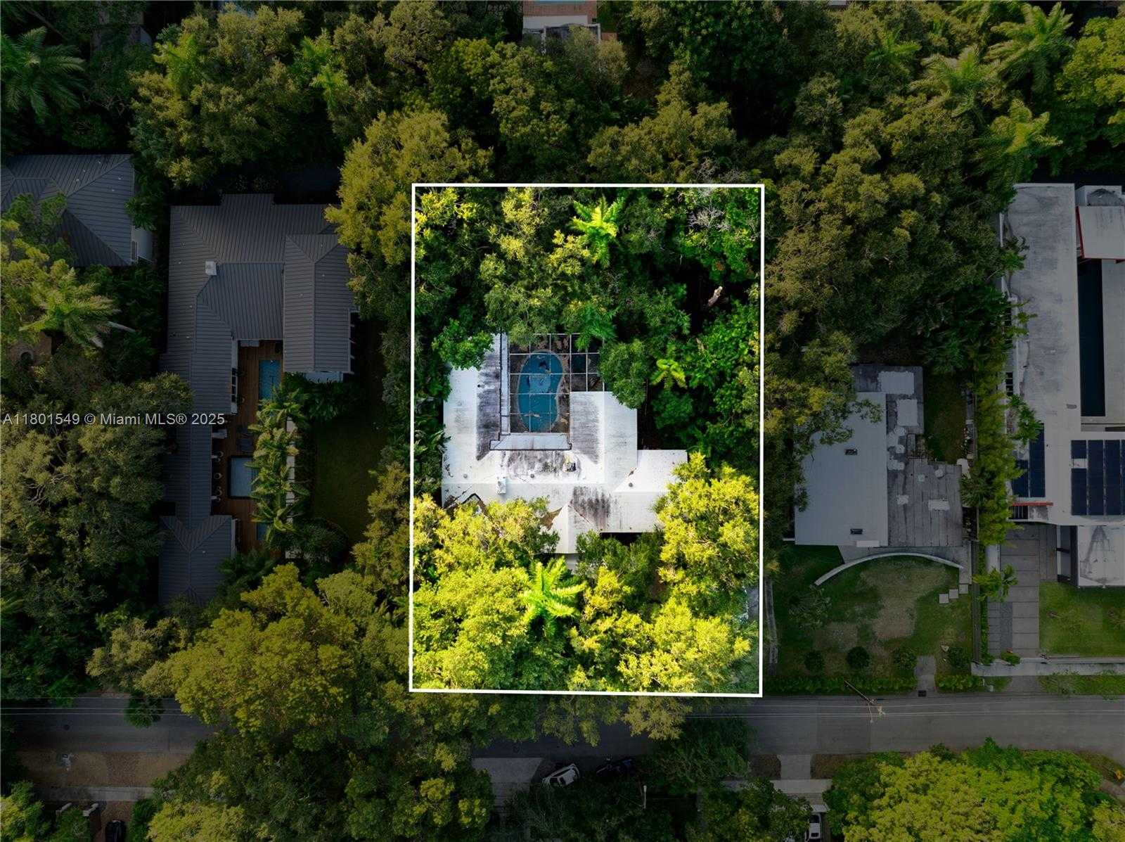 Small Image of 2850 NATOMA ST, Coconut Grove Number 2