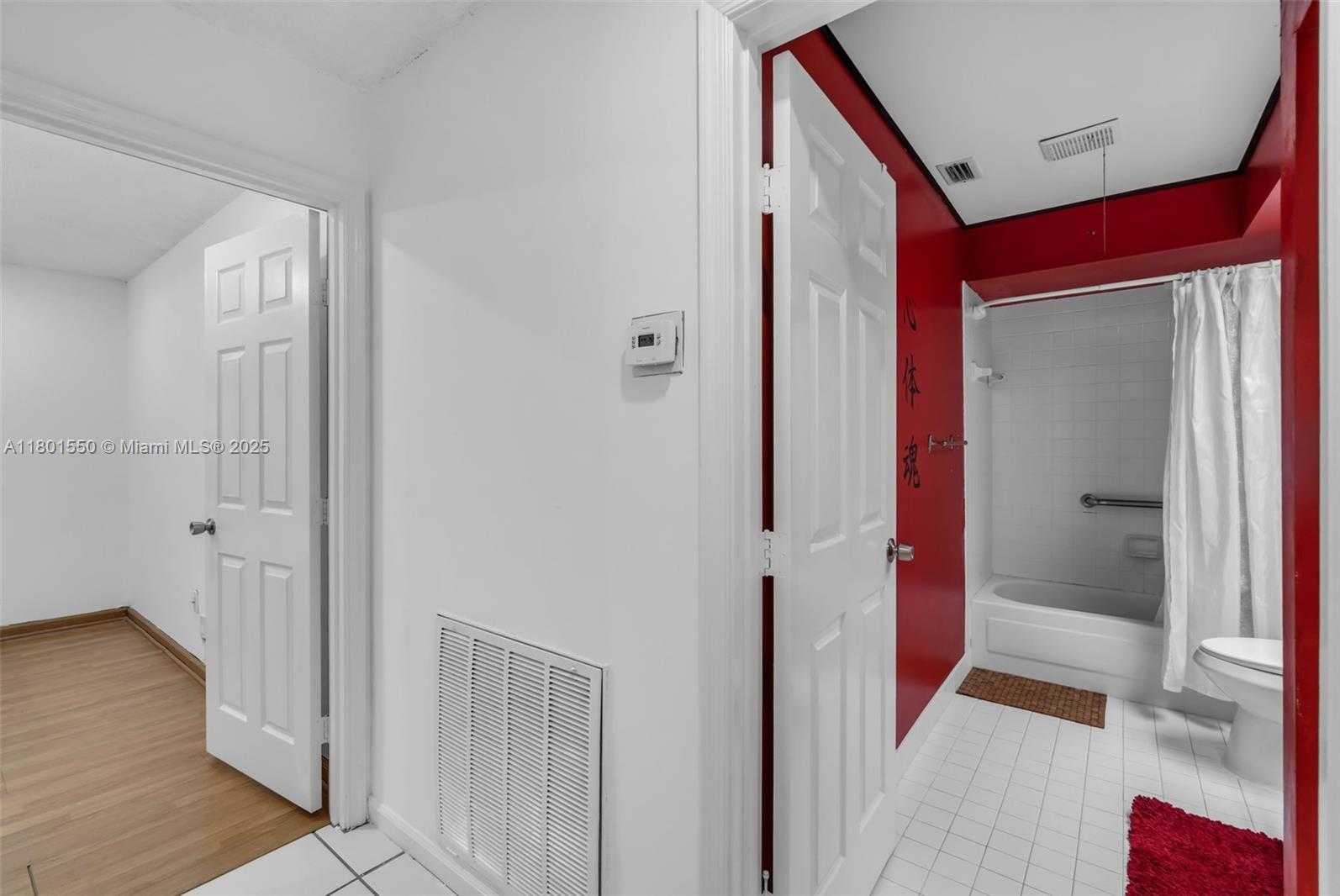 Small Image of 2590 SOUTH EAST 7TH PL, Homestead Number 13