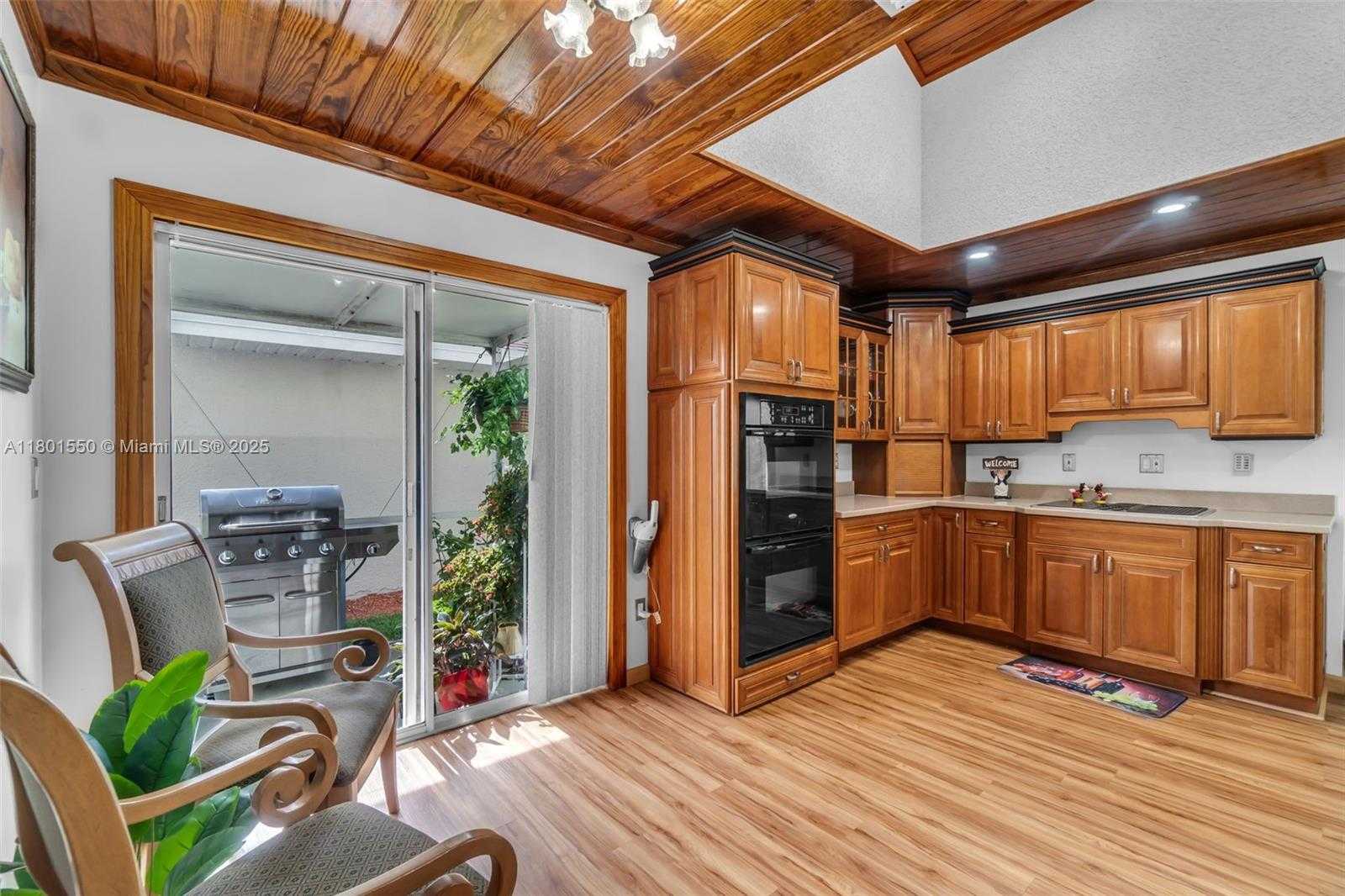 Small Image of 2590 SOUTH EAST 7TH PL, Homestead Number 21