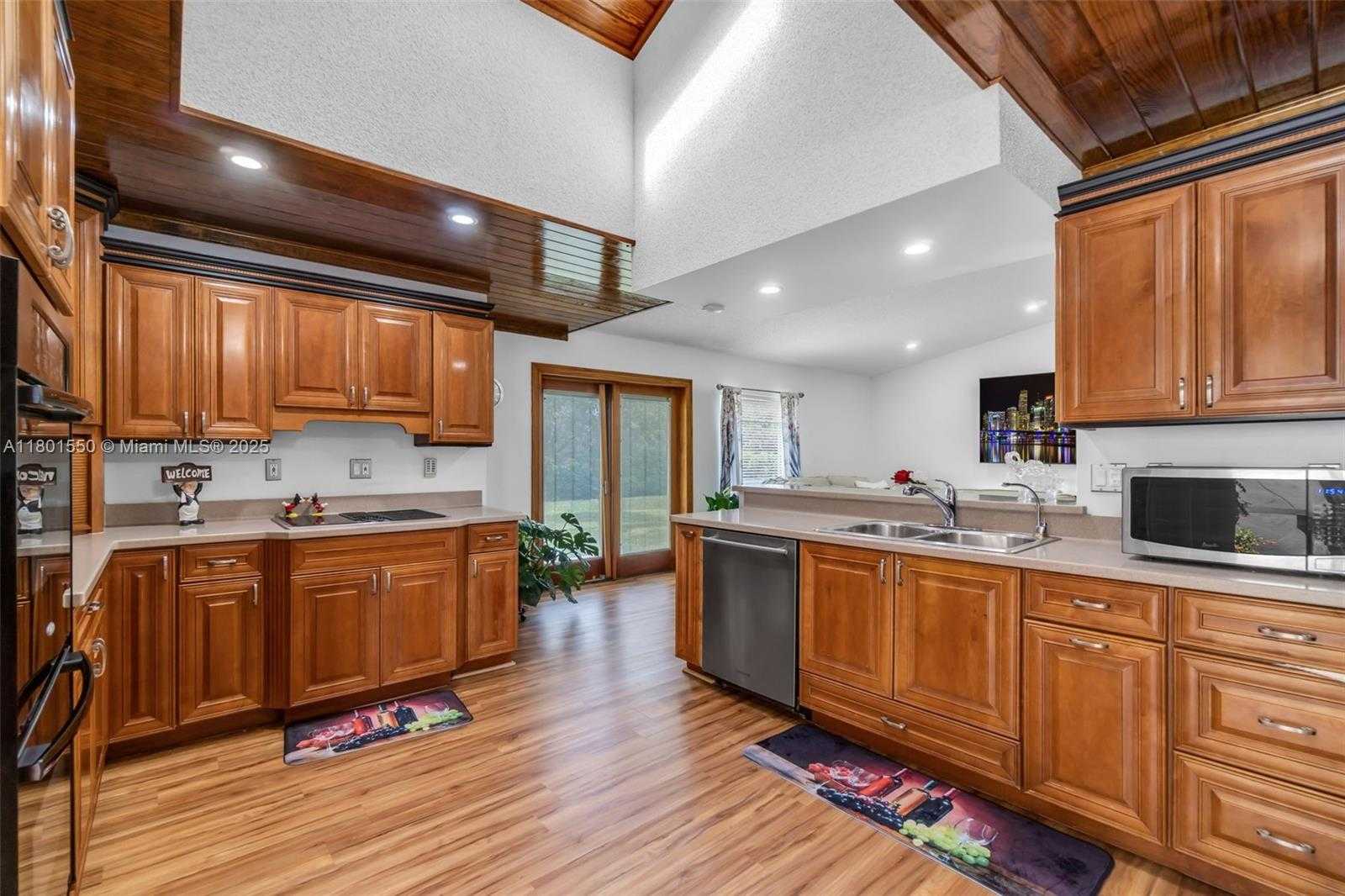 Small Image of 2590 SOUTH EAST 7TH PL, Homestead Number 22
