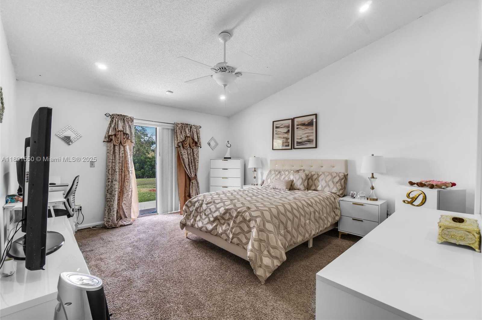 Small Image of 2590 SOUTH EAST 7TH PL, Homestead Number 23