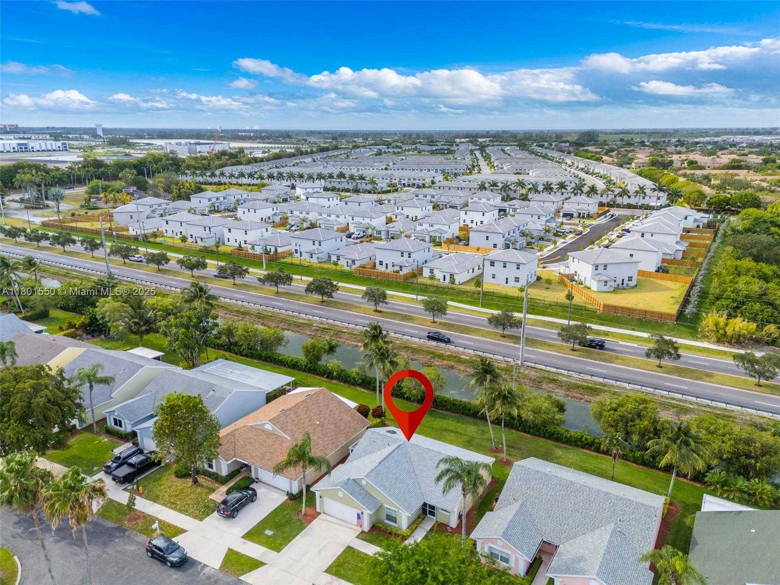 Small Image of 2590 SOUTH EAST 7TH PL, Homestead Number 41