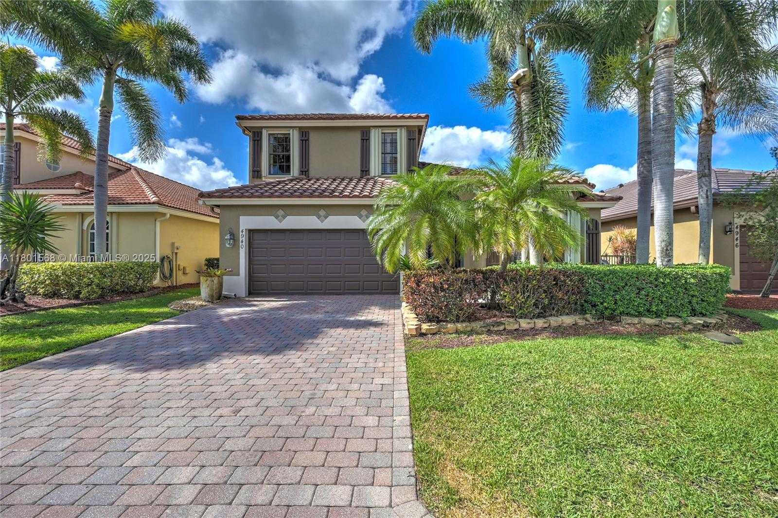 Small Image of 4940 GATEWAY GARDENS DR, Boynton Beach Number 12