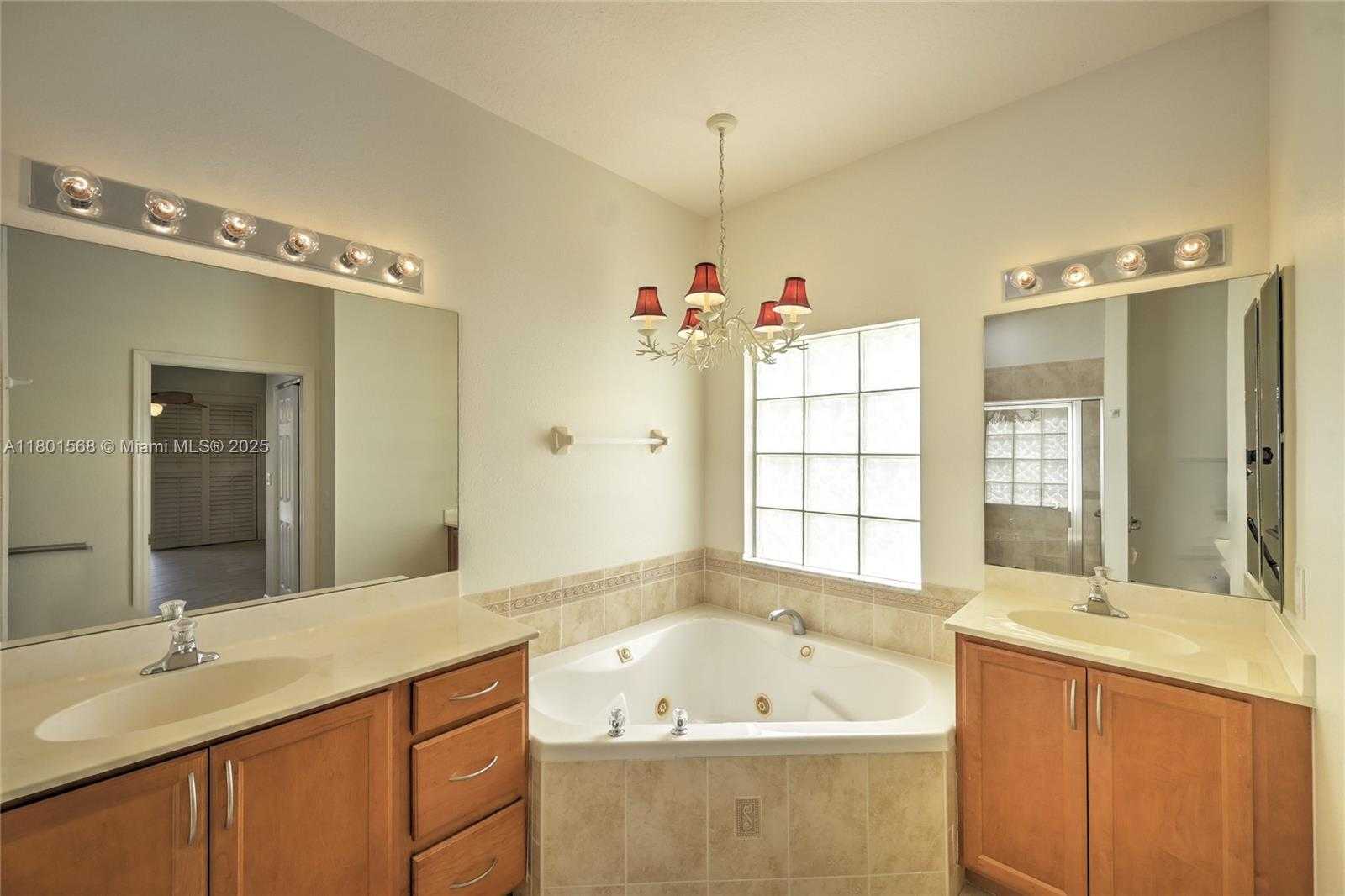 Small Image of 4940 GATEWAY GARDENS DR, Boynton Beach Number 26