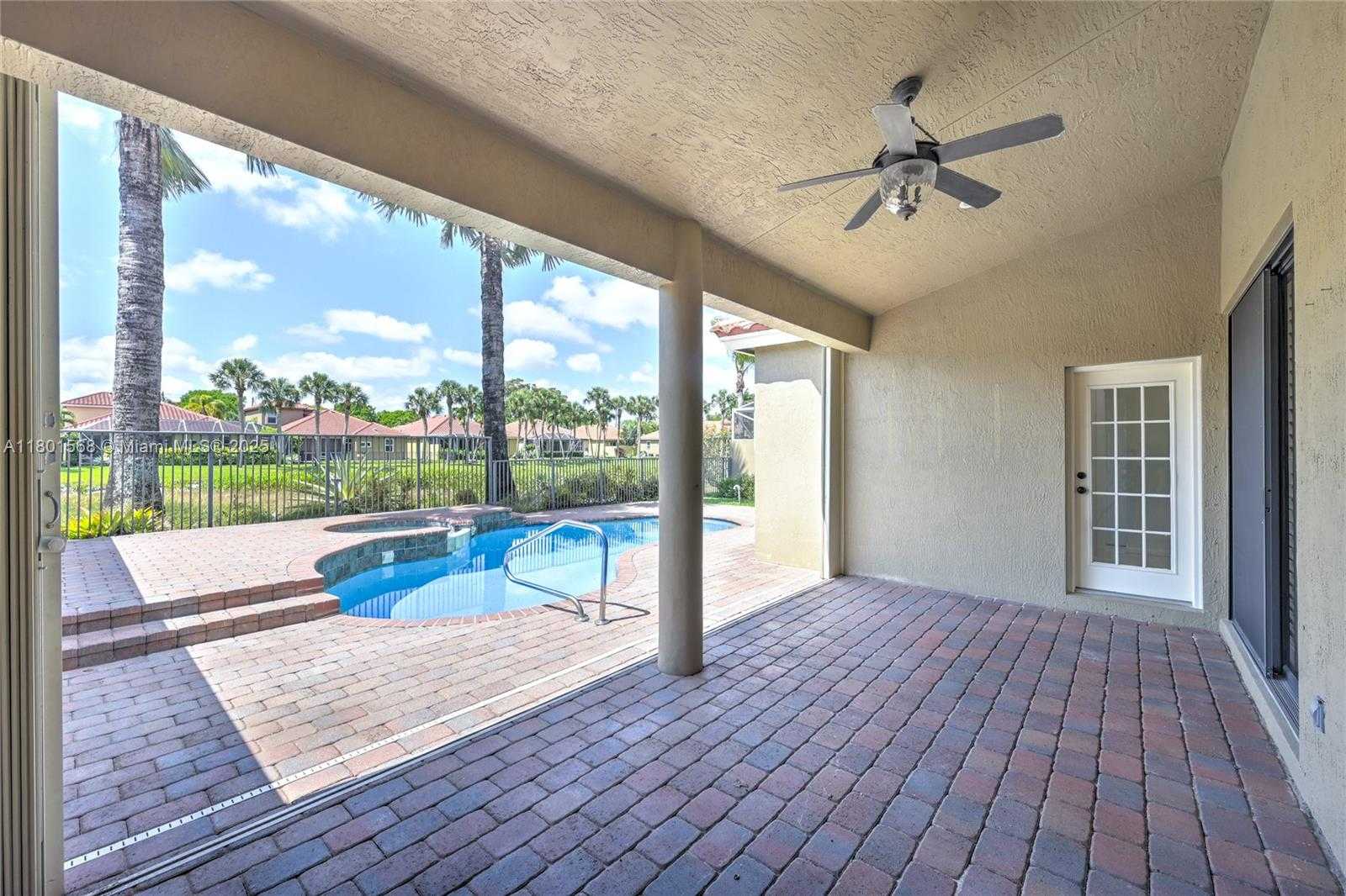 Small Image of 4940 GATEWAY GARDENS DR, Boynton Beach Number 43