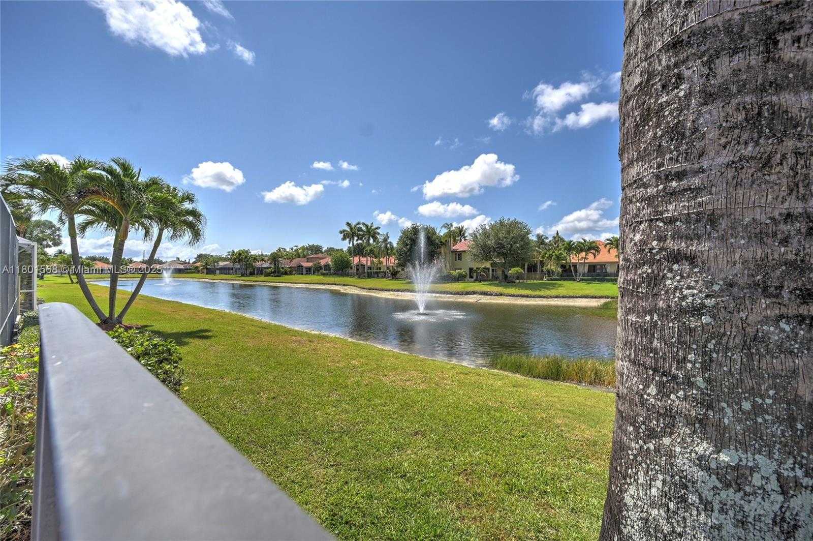 Small Image of 4940 GATEWAY GARDENS DR, Boynton Beach Number 47