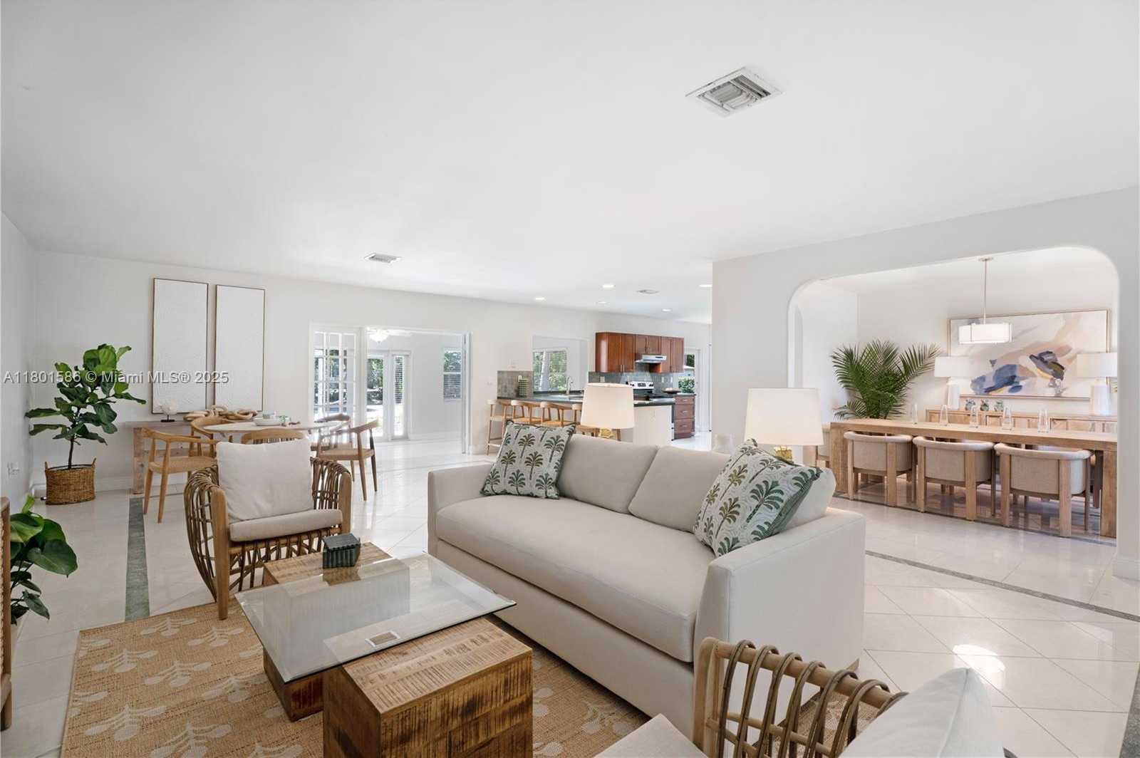 Small Image of 8700 SOUTH WEST 64TH AVE, Pinecrest Number 3