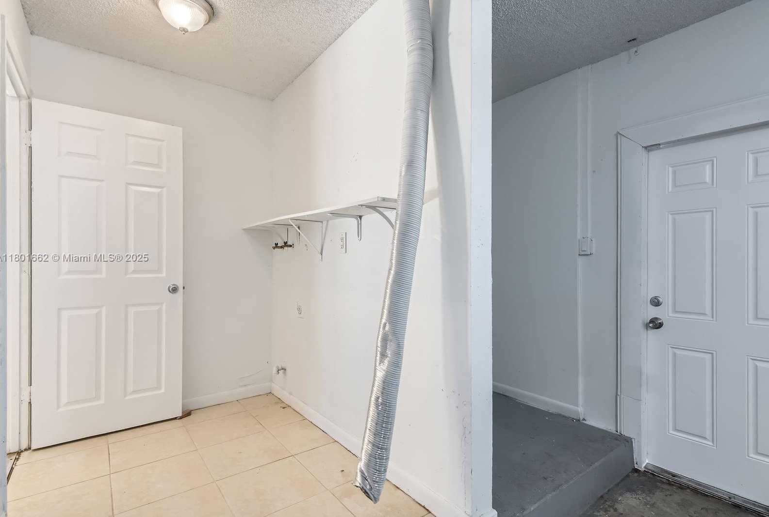 Small Image of 6714 BOULEVARD OF CHAMPIONS, North Lauderdale Number 17