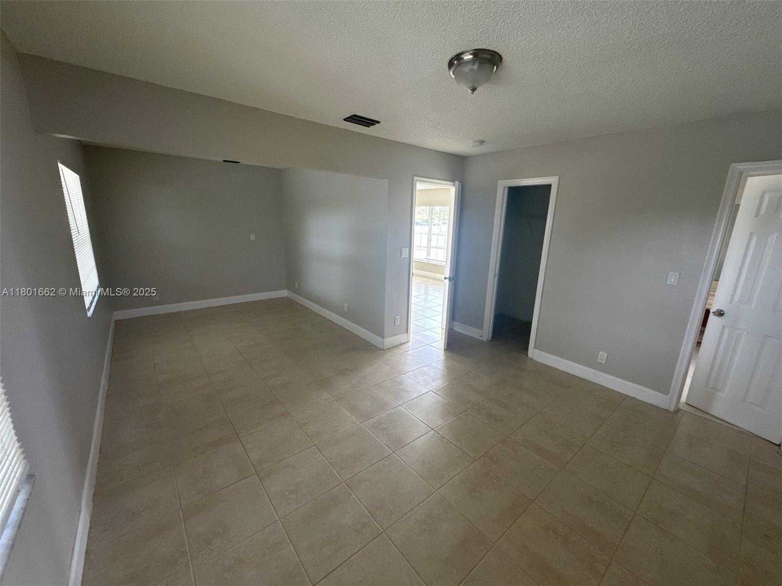 Small Image of 6714 BOULEVARD OF CHAMPIONS, North Lauderdale Number 6