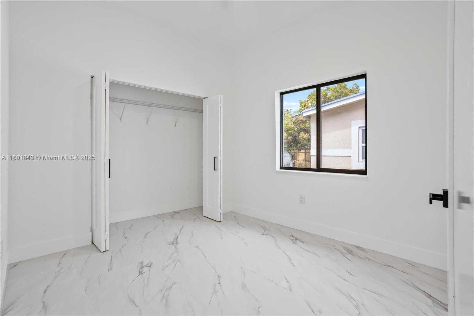 Small Image of 2536 NORTH WEST 15TH ST, Fort Lauderdale Number 13