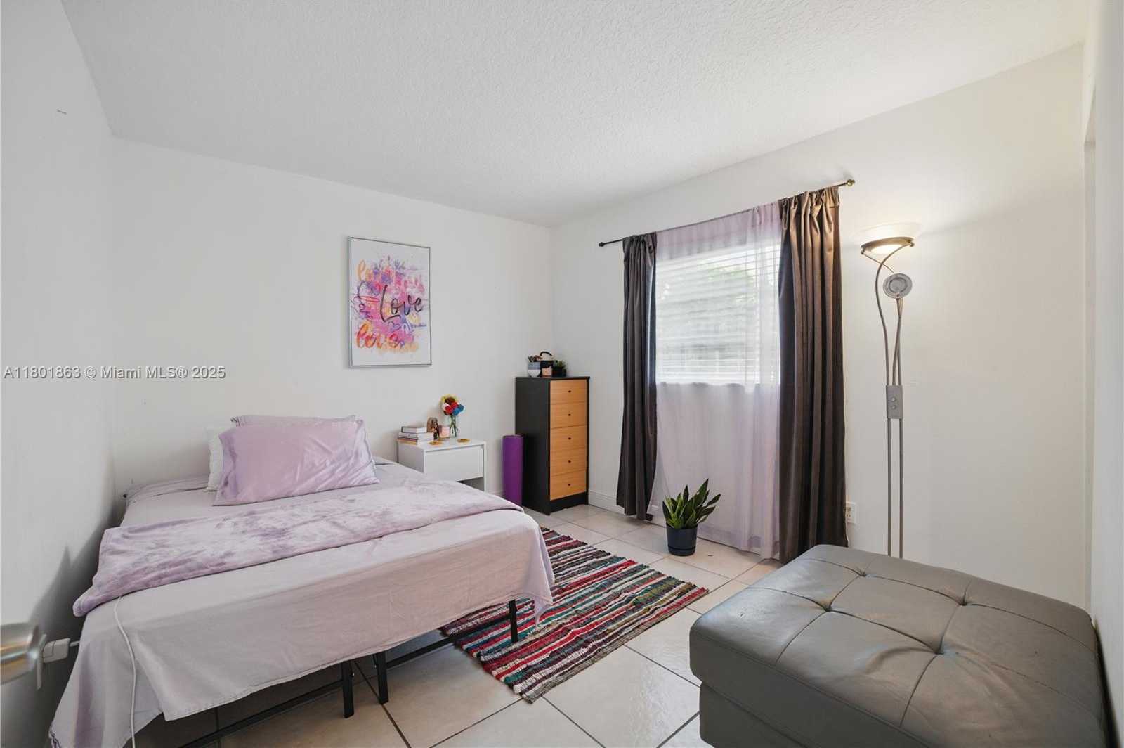 Small Image of 6400 SHERIDAN ST, Hollywood Number 15