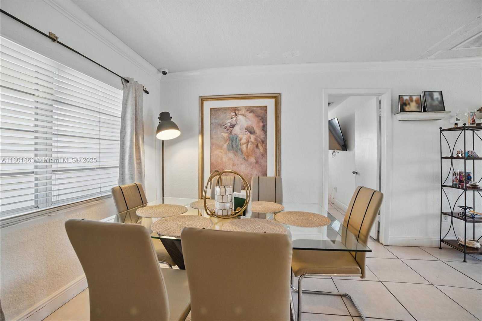 Small Image of 6400 SHERIDAN ST, Hollywood Number 8