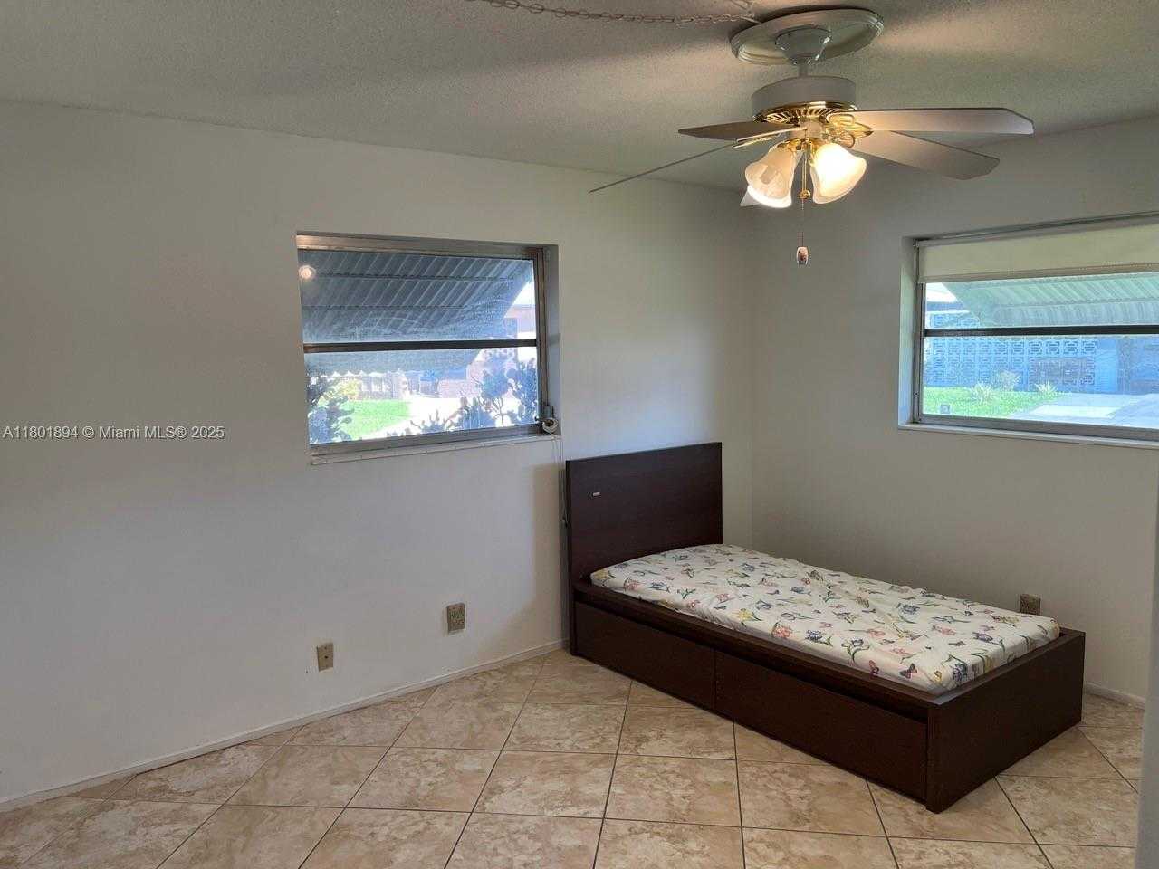 Small Image of 1130 NORTH WEST 67TH AVE, Margate Number 11