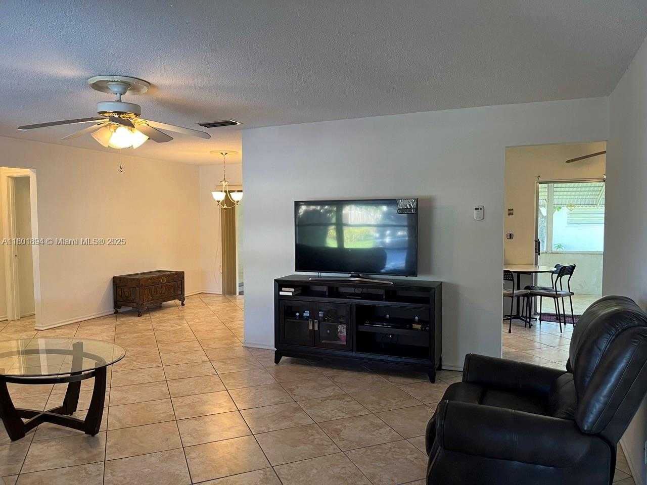 Small Image of 1130 NORTH WEST 67TH AVE, Margate Number 5
