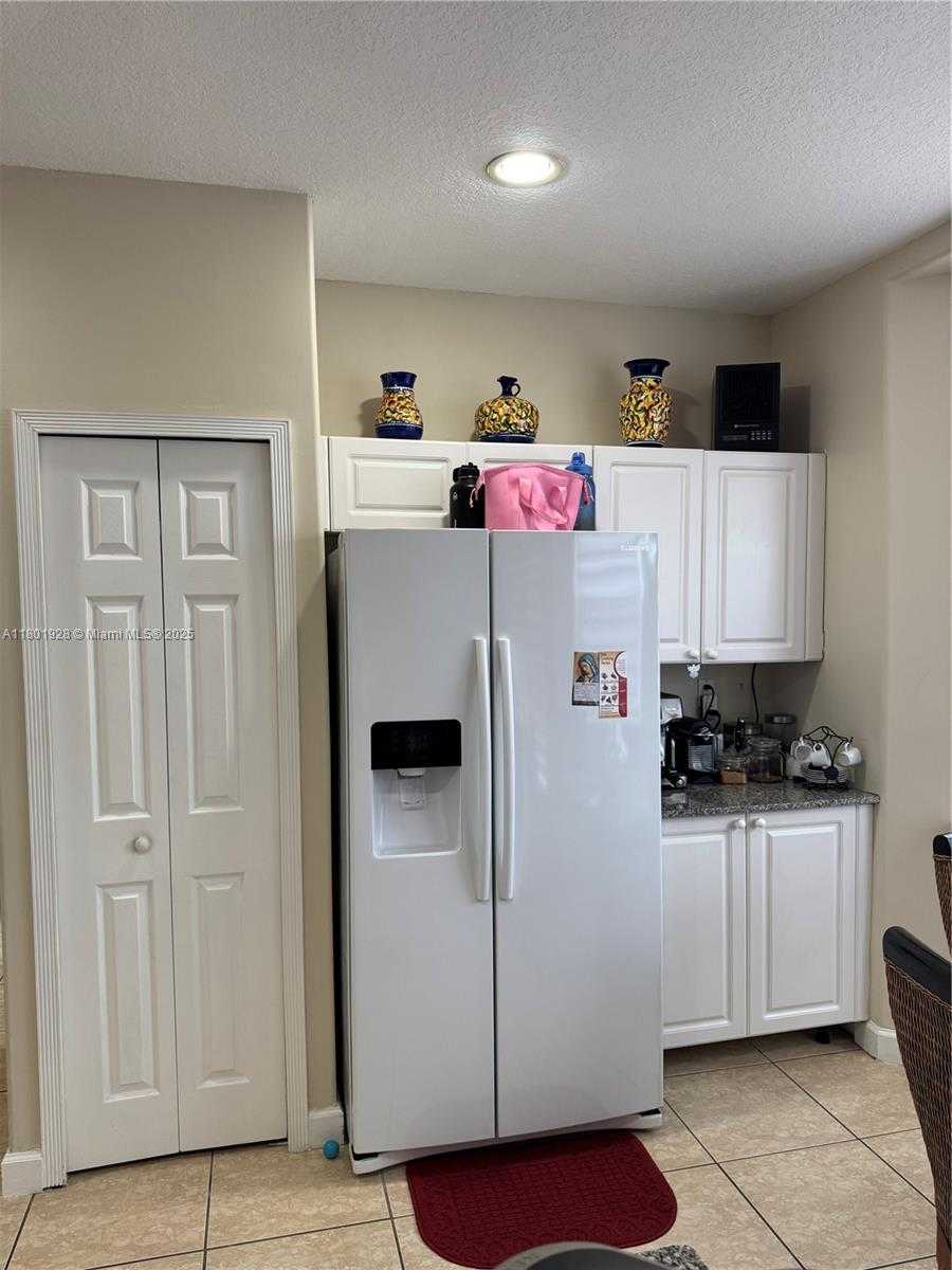 Small Image of 4892 NORTH WEST 109TH PL, Doral Number 17