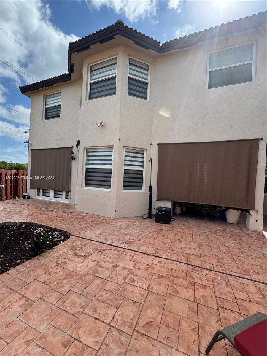 Small Image of 4892 NORTH WEST 109TH PL, Doral Number 6