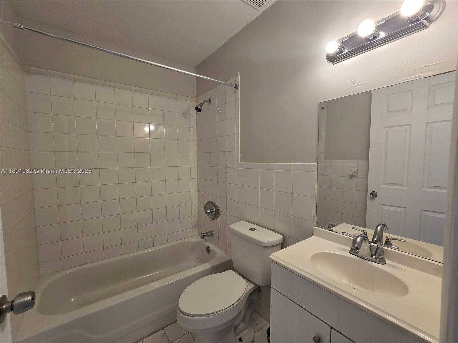 Small Image of 712 SOUTH WEST 6 ST, Homestead Number 13