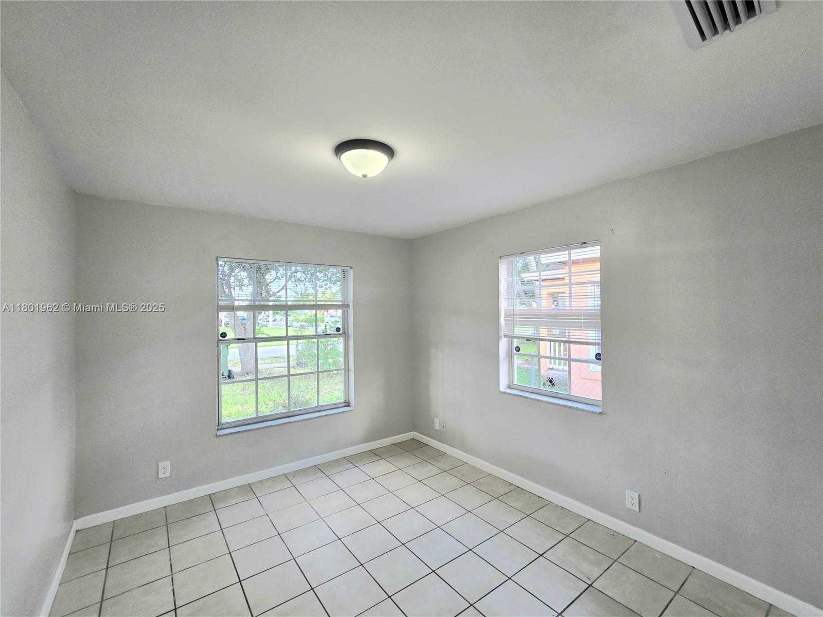 Small Image of 712 SOUTH WEST 6 ST, Homestead Number 20