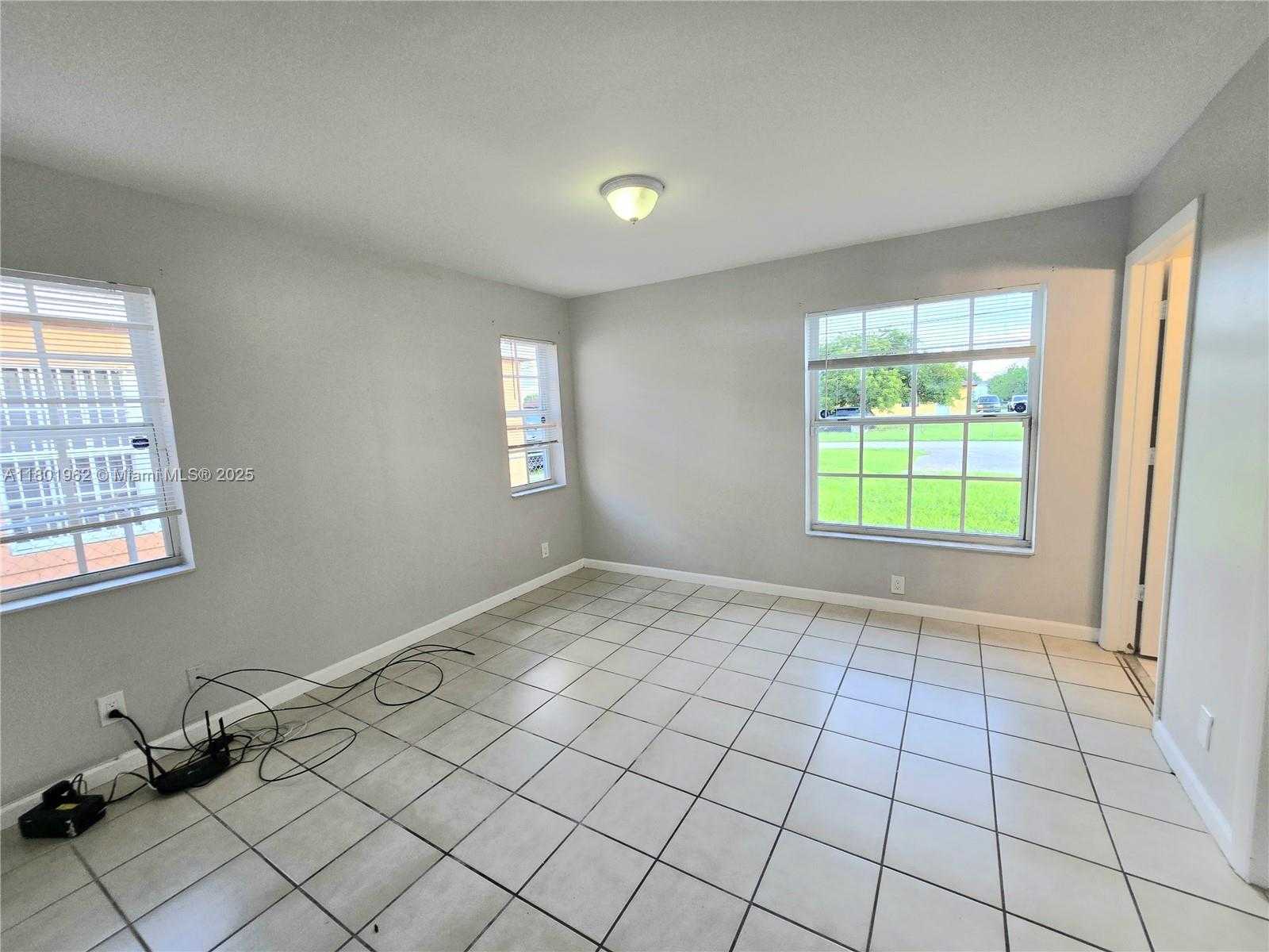 Small Image of 712 SOUTH WEST 6 ST, Homestead Number 21
