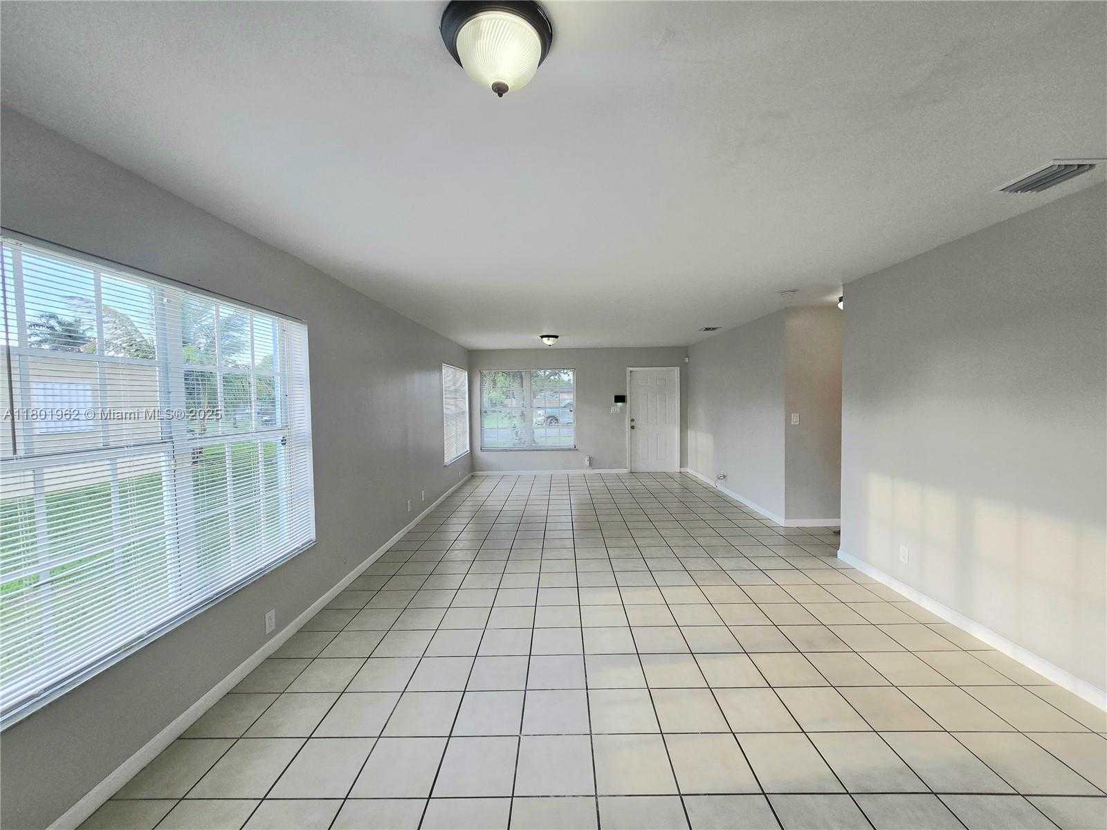 Small Image of 712 SOUTH WEST 6 ST, Homestead Number 22