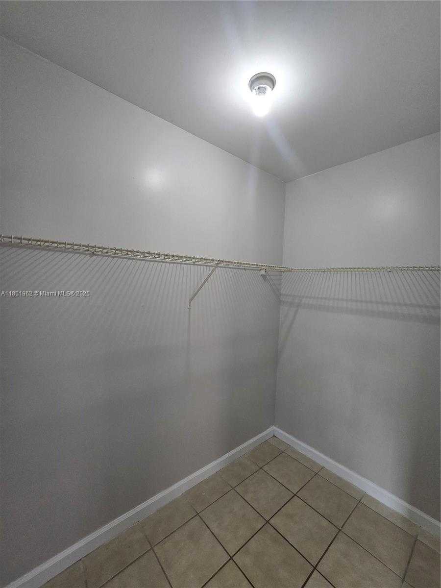 Small Image of 712 SOUTH WEST 6 ST, Homestead Number 24