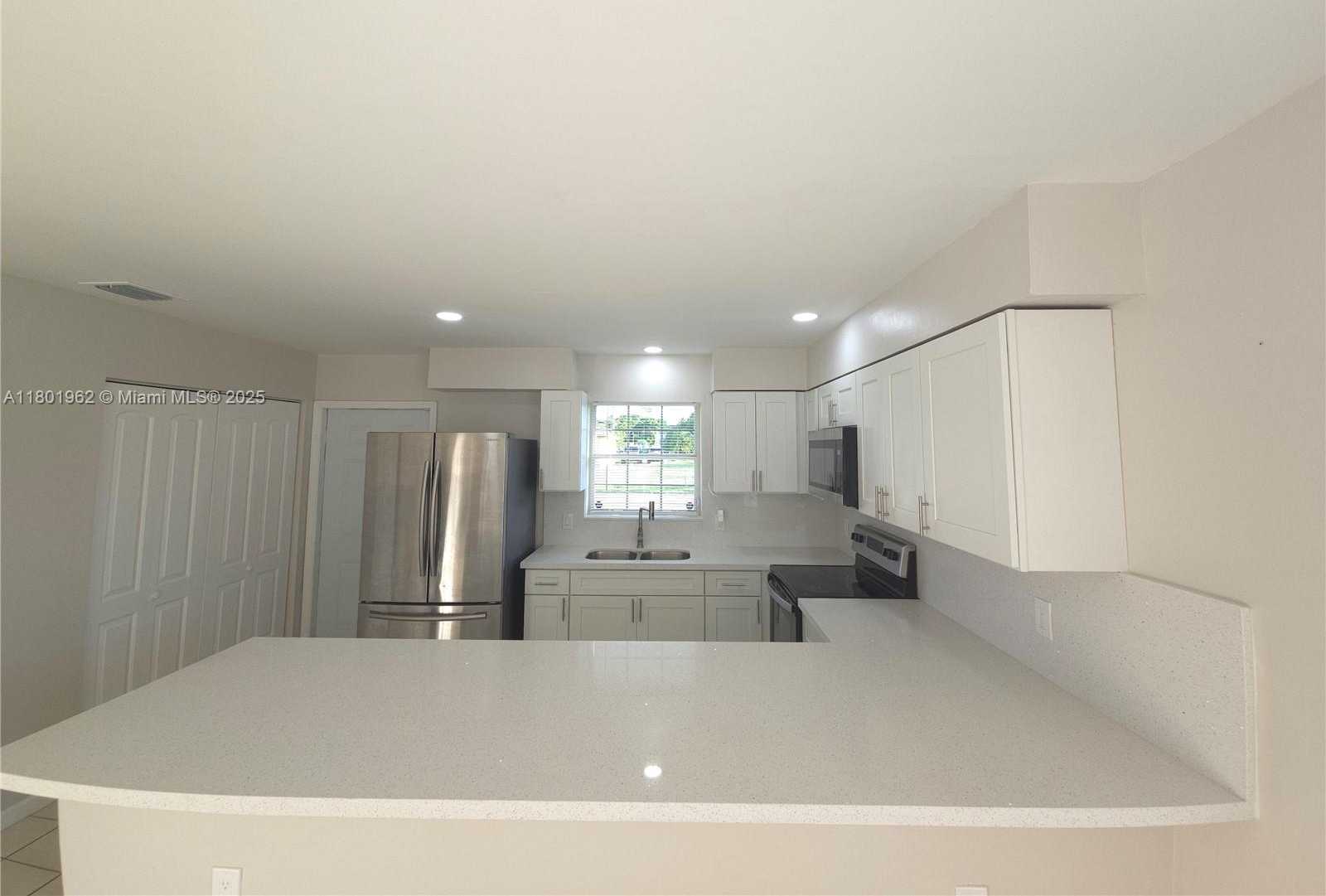 Small Image of 712 SOUTH WEST 6 ST, Homestead Number 9
