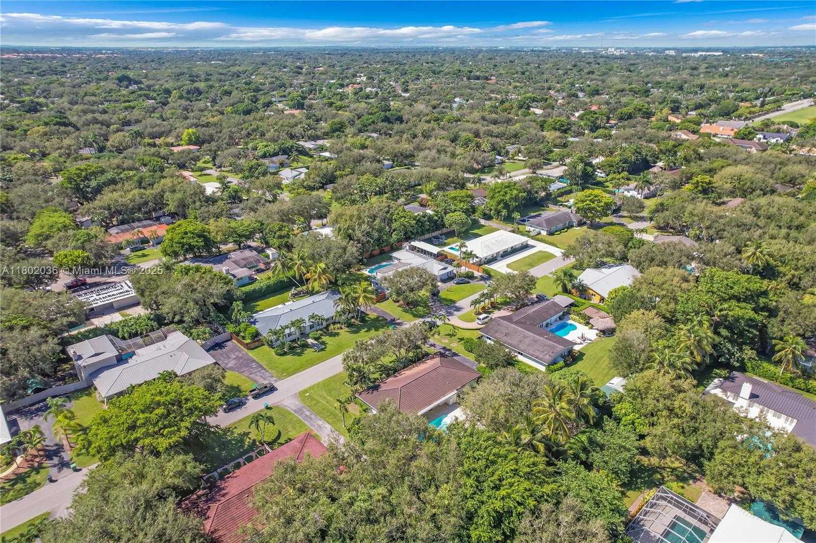 Small Image of 7465 SOUTH WEST 163RD ST, Palmetto Bay Number 43
