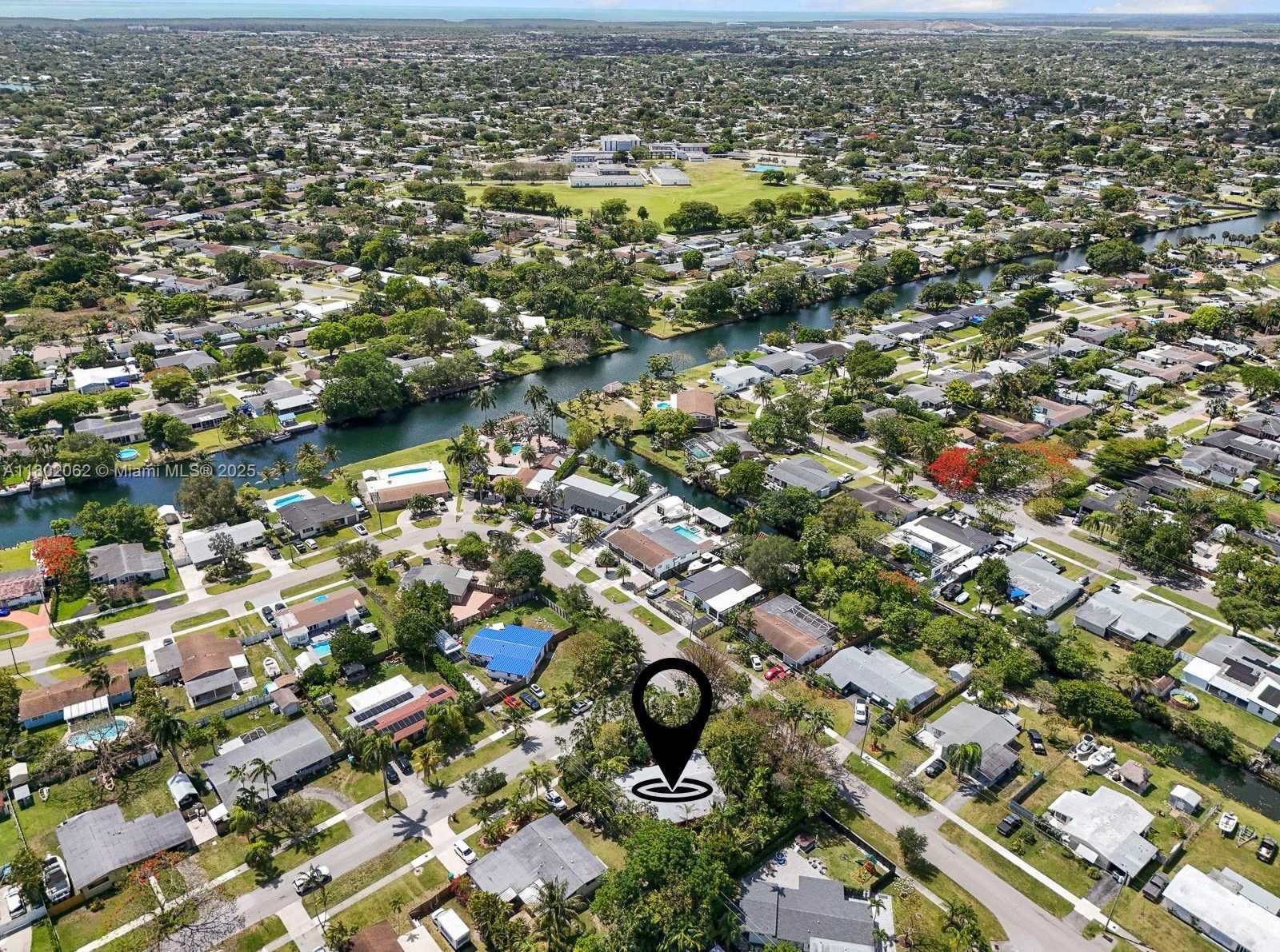 Small Image of 18710 BELMONT DR, Cutler Bay Number 47
