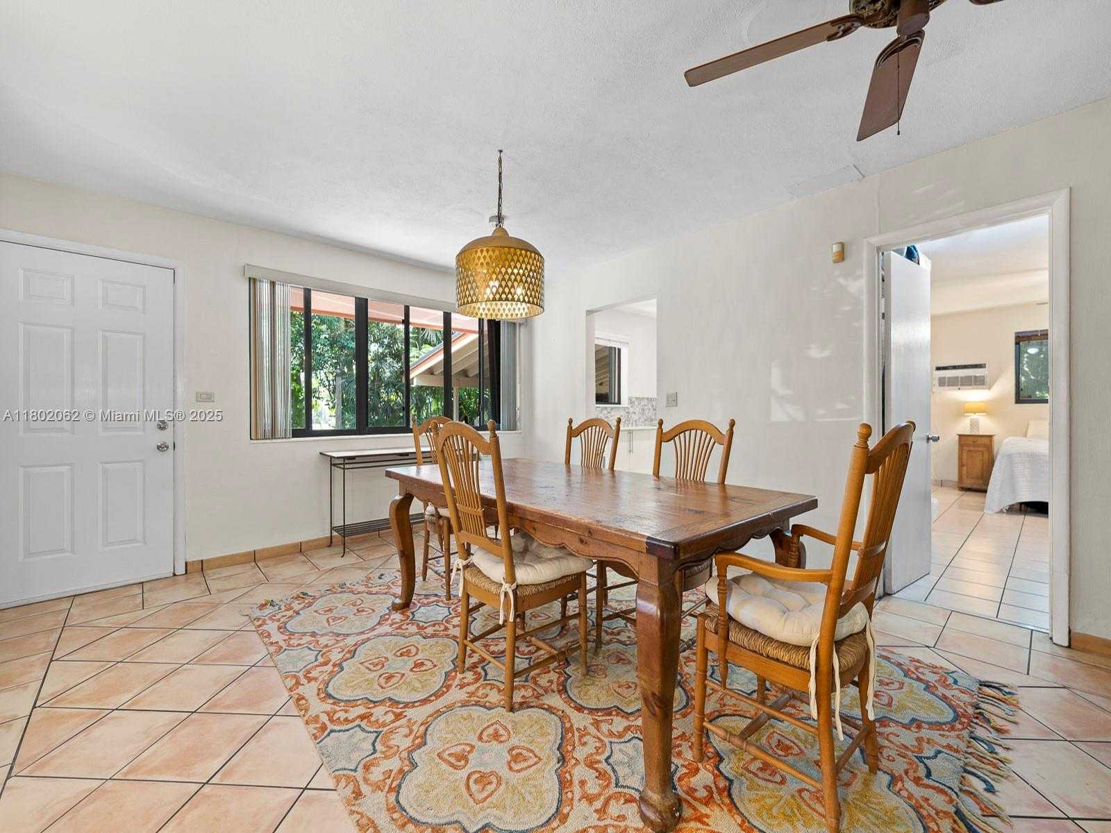 Small Image of 18710 BELMONT DR, Cutler Bay Number 6