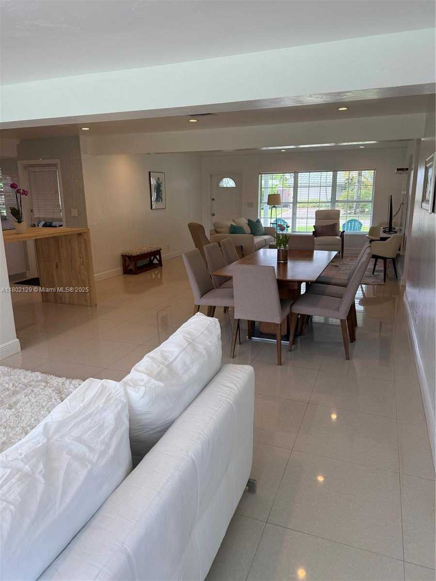 Small Image of 4441 NORTH EAST 17TH AVE, Oakland Park Number 10