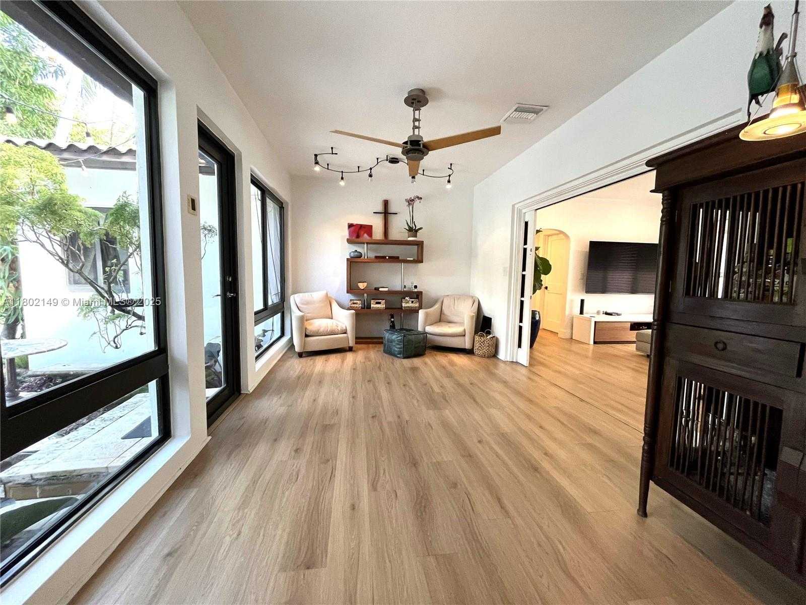 Small Image of 465 NORTH EAST 52ND ST, Miami Number 23