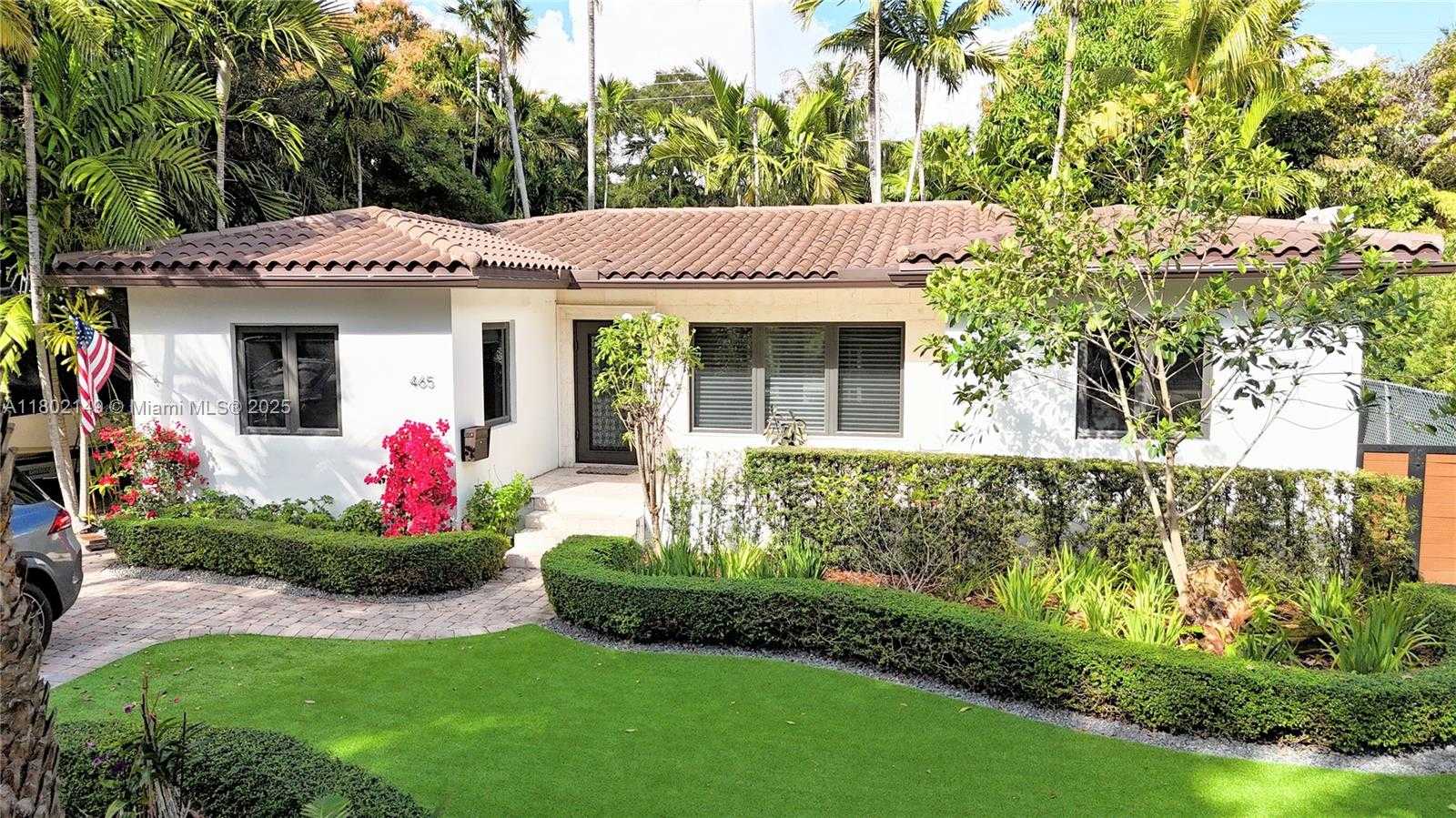Small Image of 465 NORTH EAST 52ND ST, Miami Number 3