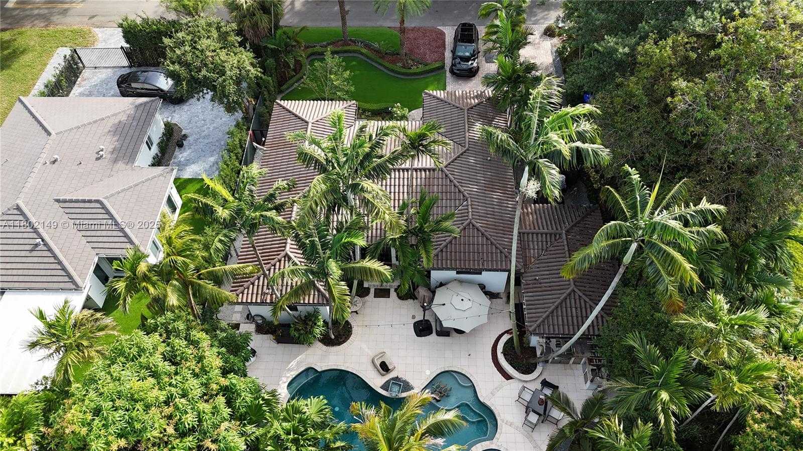 Small Image of 465 NORTH EAST 52ND ST, Miami Number 37