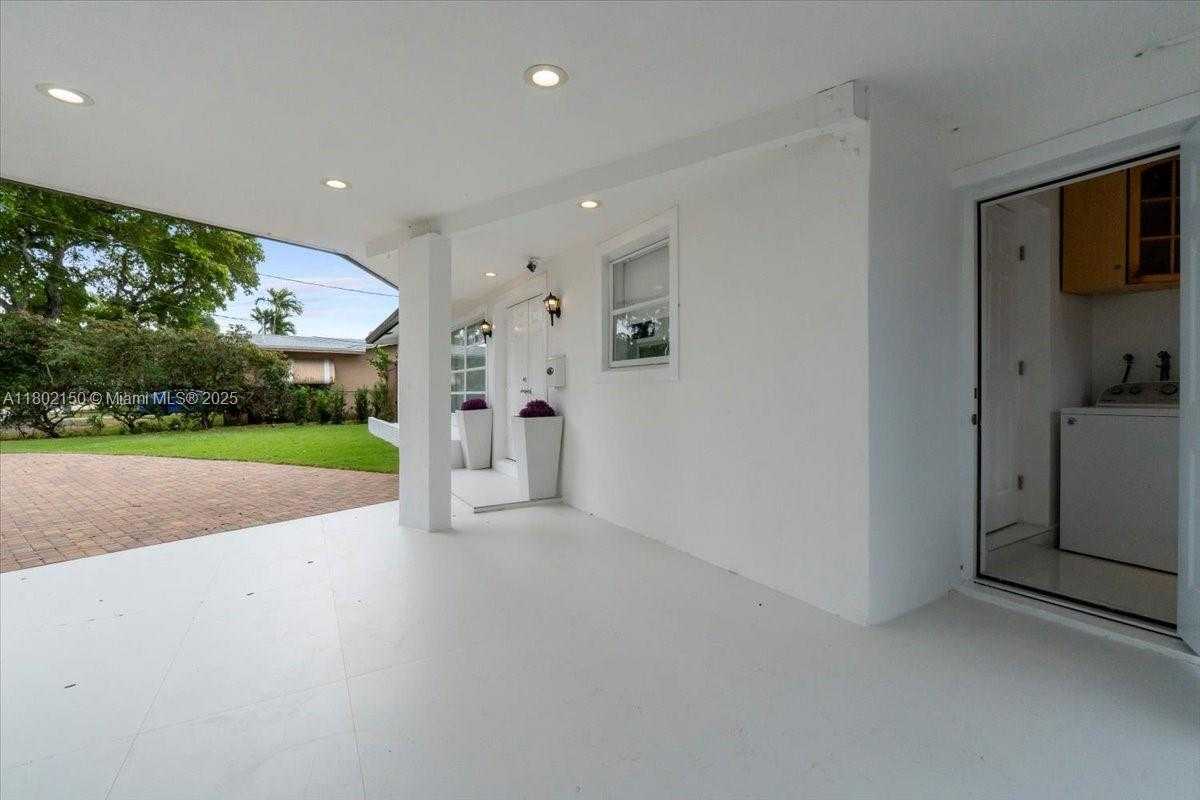 Small Image of 1910 NORTH WEST 36TH ST, Oakland Park Number 32
