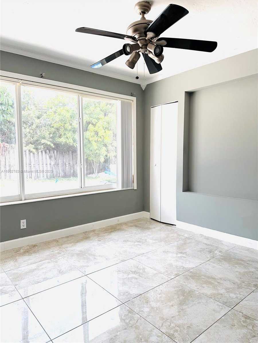 Small Image of 8761 NORTH WEST 12TH ST, Pembroke Pines Number 12