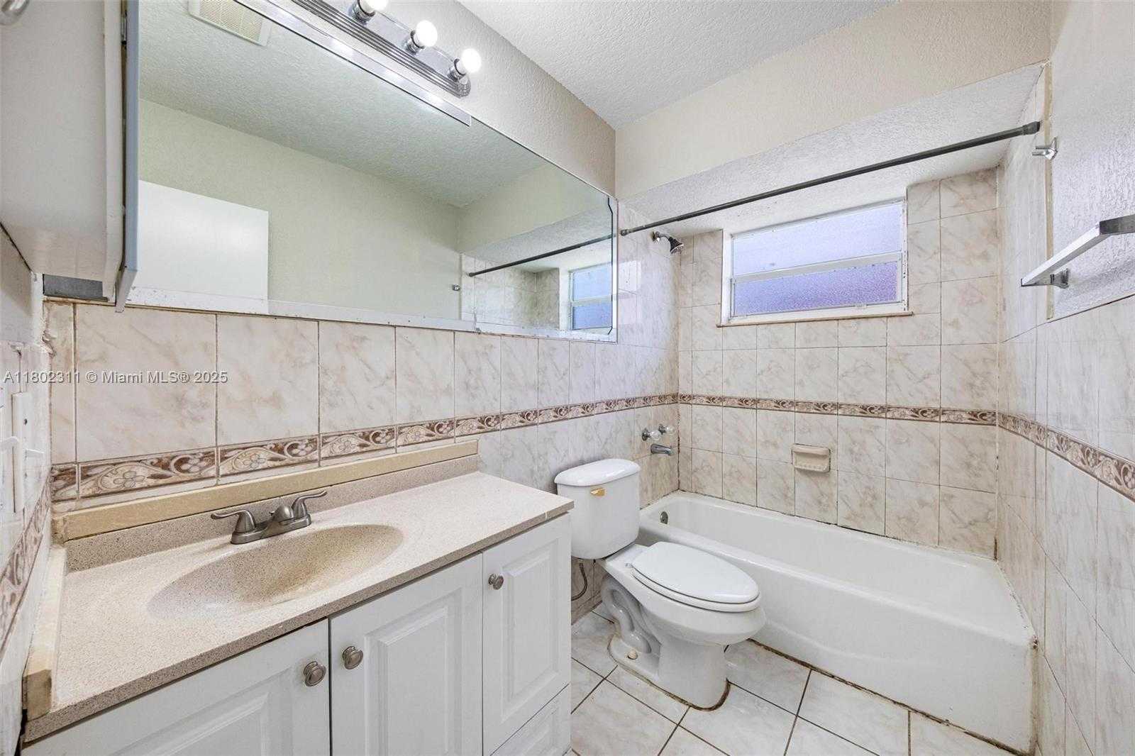 Small Image of 4240 NORTH WEST 22ND ST, Lauderhill Number 14